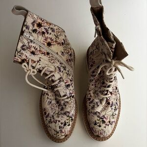 Floral Boots